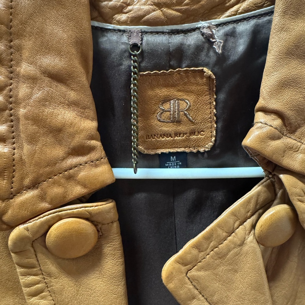Vintage Banana Republic Camel Leather Jacket - Picture 2 of 4